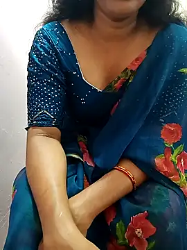 Snapshot of Sowmya__ chatting on September 9, 2025, 8:35 am Sowmya online show from September 9, 2025, 8:35 am