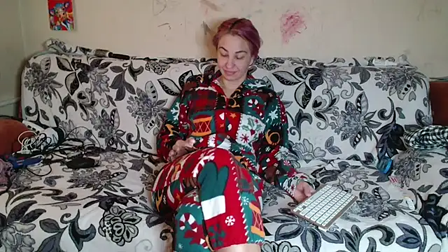 AsyaLulu online show from January 18, 2026, 8:51 am