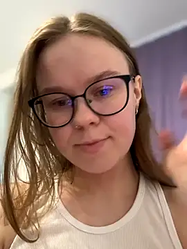  CherryBloom  online show from October 28, 2025, 12:37 pm