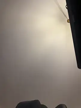 emirbaranpolat online show from October 19, 2025, 12:57 am