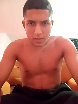 Jeikaliente online show from April 10, 2026, 5:20 pm