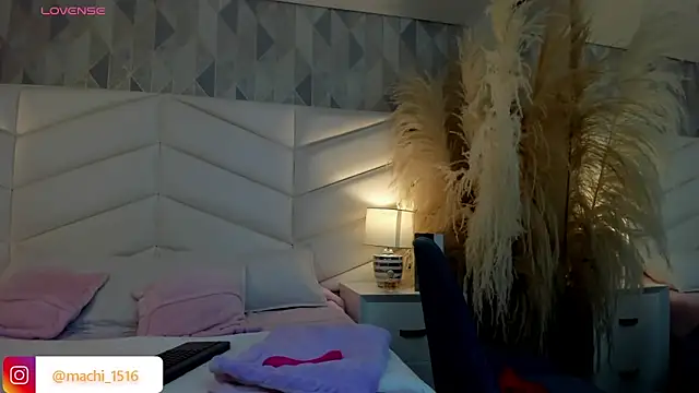 Snapshot of victoria___jonnes chatting on November 20, 2025, 12:17 pm victoria jonnes online show from November 20, 2025, 12:17 pm