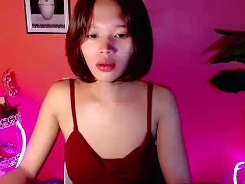 Sweet ThaliaXX online show from September 21, 2025, 8:41 am