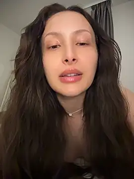 ArianaaSwift online show from June 8, 2026, 9:04 pm