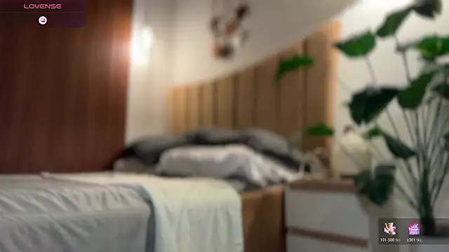 Snapshot of Theodora_Day chatting on February 6, 2026, 1:51 pm Theodora Day online show from February 6, 2026, 1:51 pm