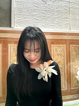 binejr online show from October 11, 2025, 6:14 am