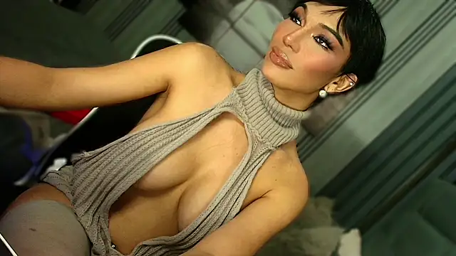 Snapshot of Huntress_xxx chatting on June 1, 2026, 3:40 am Huntress xxx online show from June 1, 2026, 3:40 am