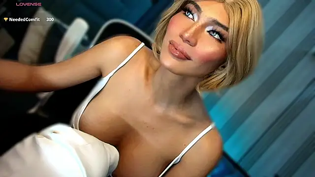 Snapshot of Huntress_xxx chatting on February 15, 2026, 4:24 am Huntress xxx online show from February 15, 2026, 4:24 am