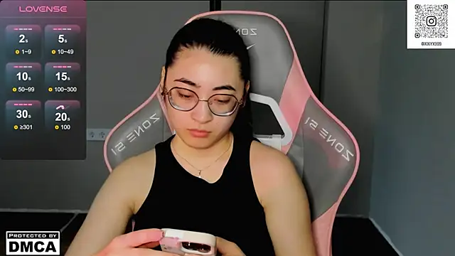 Snapshot of MeilideQian1 chatting on February 14, 2026, 5:51 am MeilideQian1 online show from February 14, 2026, 5:51 am