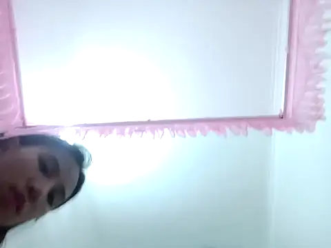 Snapshot of Sully990 chatting on October 16, 2025, 2:58 pm Sully990 online show from October 16, 2025, 2:58 pm