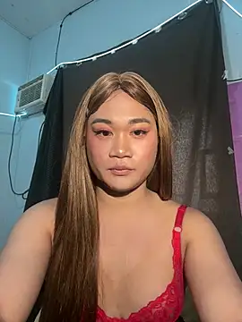 Snapshot of YourNaughtymistress chatting on February 19, 2026, 6:10 am YourNaughtymistress online show from February 19, 2026, 6:10 am