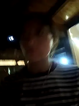 Snapshot of Zhan99999 chatting on October 16, 2025, 12:41 am Zhan99999 online show from October 16, 2025, 12:41 am