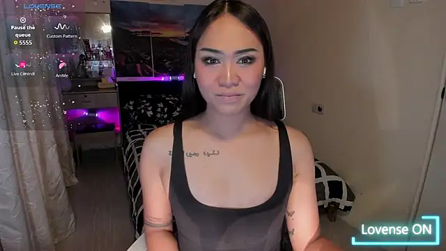 Miss VictoriaWilliams online show from October 25, 2025, 6:52 pm