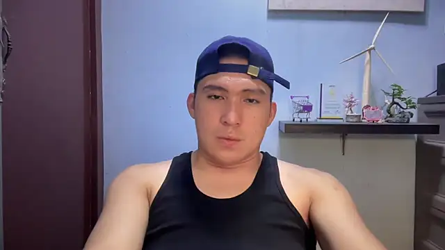 lovely jay online show from December 20, 2025, 9:17 pm