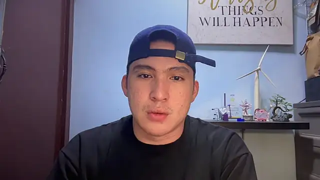 lovely jay online show from December 22, 2025, 6:19 pm