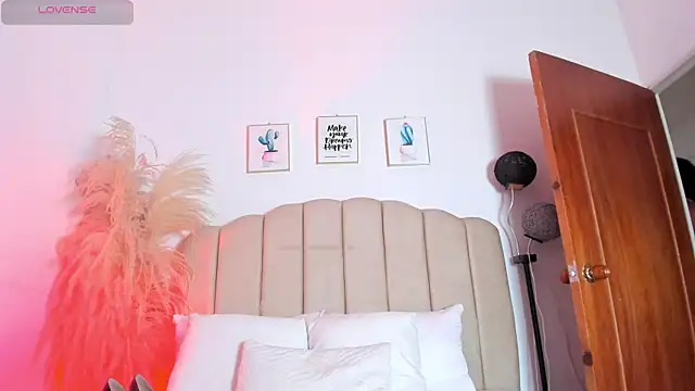  aithanaa  online show from October 30, 2025, 8:28 pm