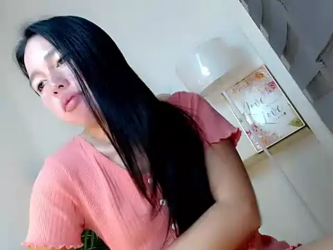 kimbratx online show from March 9, 2026, 10:24 pm