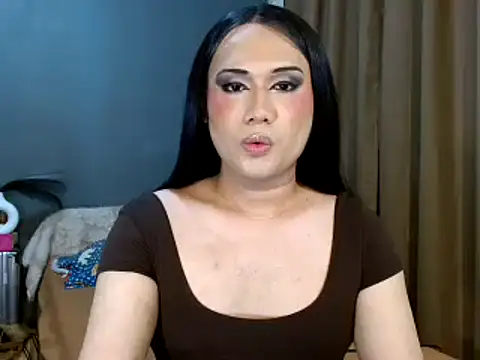 longoria crawford online show from June 3, 2026, 10:14 pm
