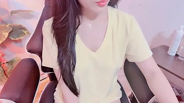 Snapshot of Bino119 chatting on May 8, 2026, 1:15 pm Bino119 online show from May 8, 2026, 1:15 pm