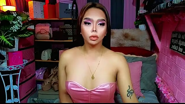 MoniqueCeleste online show from November 9, 2025, 2:54 pm