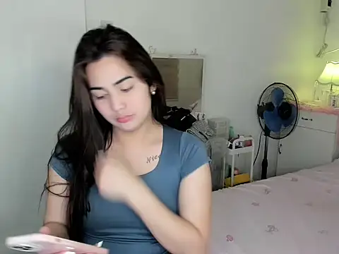 Alovelydoll nica online show from March 15, 2026, 2:02 pm