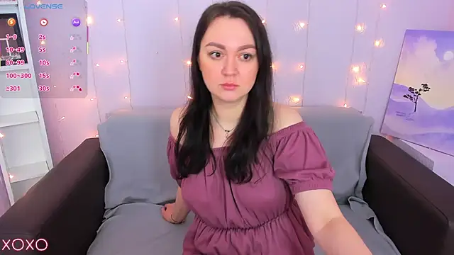 Miss Leghton online show from September 22, 2025, 2:28 am
