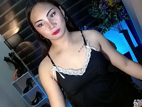 Bella subhunterx online show from November 19, 2025, 9:53 am