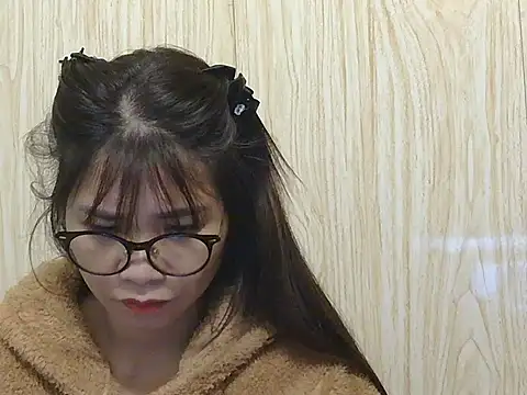 Snapshot of Ori299 chatting on November 29, 2025, 3:39 am Ori299 online show from November 29, 2025, 3:39 am