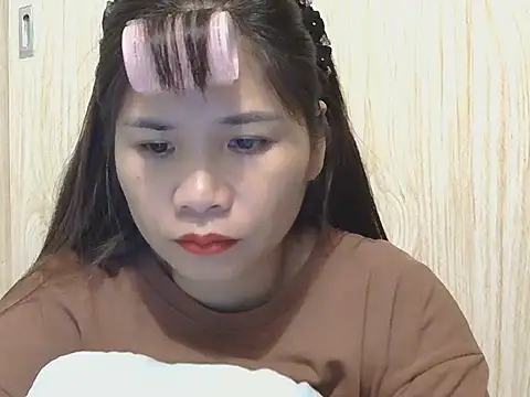 Snapshot of Ori299 chatting on November 14, 2025, 5:44 am Ori299 online show from November 14, 2025, 5:44 am