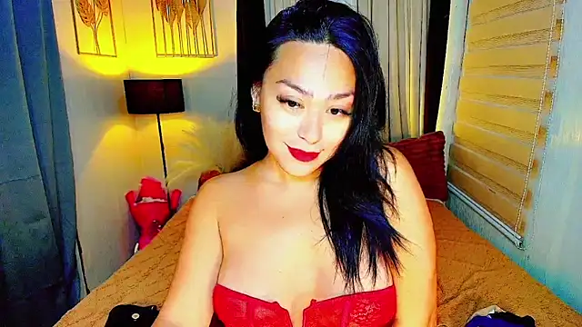 hot wildivana online show from June 6, 2026, 8:41 am