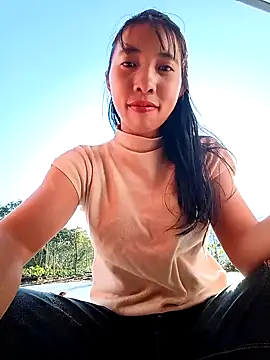 emaame68 online show from December 1, 2025, 12:44 am