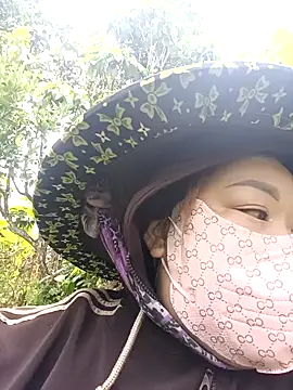 Cindy237st online show from October 7, 2025, 7:20 am