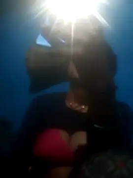 Hot anjo online show from November 9, 2025, 4:22 pm