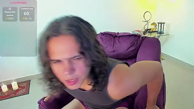 Maximiliano scoott   online show from November 12, 2025, 8:12 pm