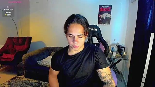 Maximiliano scoott   online show from March 19, 2026, 7:58 pm