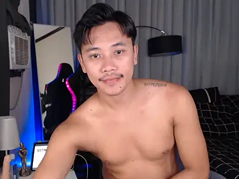 alexsuckable01 online show from April 22, 2026, 8:48 pm