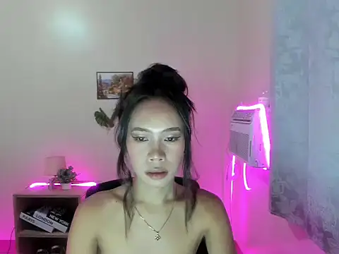 Shindoll online show from November 5, 2025, 10:40 am