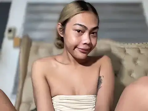 Innocent yanixx69 online show from April 27, 2026, 11:58 pm