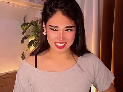 Snapshot of magnificent_kitana chatting on June 17, 2026, 12:54 am magnificent kitana online show from June 17, 2026, 12:54 am
