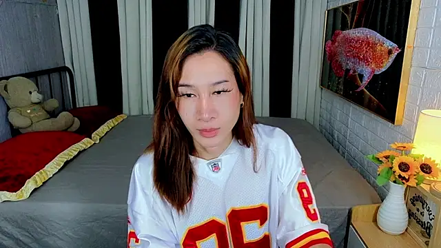 TRANSGODDESSA online show from October 25, 2025, 12:32 am