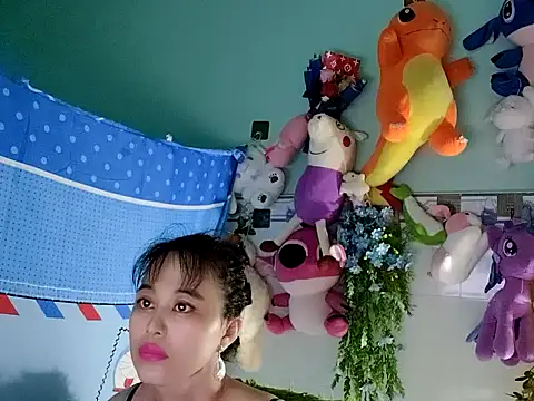 Snapshot of emgaixinhngoan chatting on October 25, 2025, 2:55 am emgaixinhngoan online show from October 25, 2025, 2:55 am