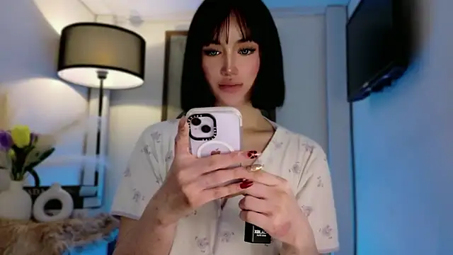 Snapshot of anna_lala7 chatting on November 29, 2025, 4:12 am anna lala7 online show from November 29, 2025, 4:12 am