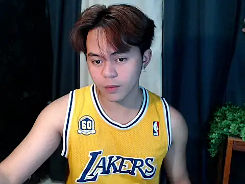 urguy toshi online show from March 29, 2026, 2:19 pm