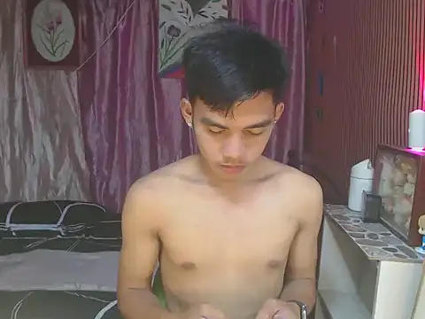 urhot chany online show from December 18, 2025, 6:34 pm