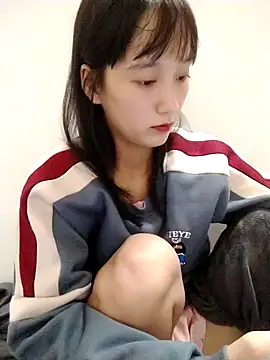 Snapshot of Kembong01 chatting on November 10, 2025, 8:47 pm Kembong01 online show from November 10, 2025, 8:47 pm