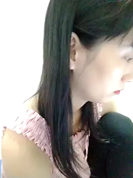 Snapshot of Kembong01 chatting on November 13, 2025, 1:20 am Kembong01 online show from November 13, 2025, 1:20 am