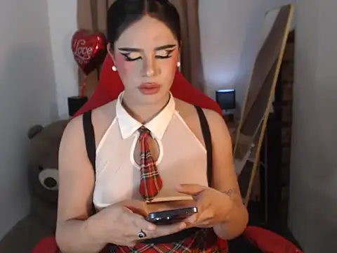 RebeccaTs online show from April 29, 2026, 4:55 pm