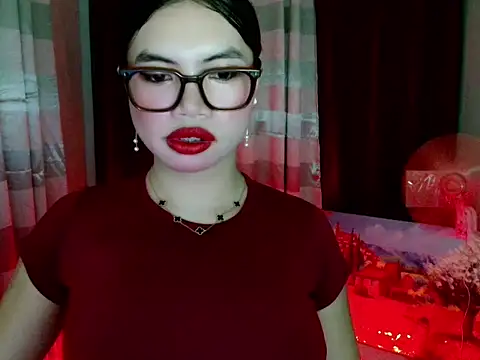 lover girl143 online show from March 5, 2026, 3:08 pm