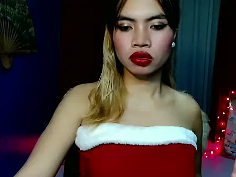 Snapshot of lover_girl143 chatting on November 11, 2025, 3:29 pm lover girl143 online show from November 11, 2025, 3:29 pm