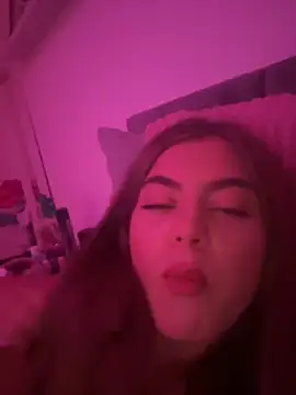 Snapshot of YoungLeo2006 chatting on September 8, 2025, 8:41 pm YoungLeo2006 online show from September 8, 2025, 8:41 pm